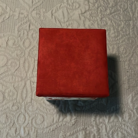 Once Upon a Rose Floral Fabric-Lined Storage Box - Picture 3 of 10